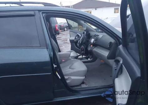 2010 Toyota Rav4 Limited z USA, uszkodzony, nr VIN JTMDF4DV7AD026294